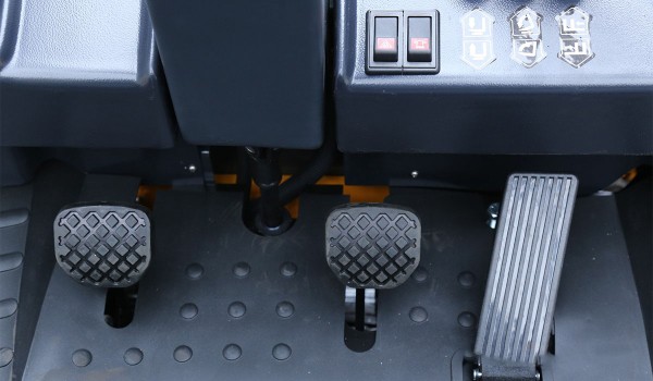 Πετρελαιοκίνητο περονοφόρο REGO FD25T - 2.5 τόνων