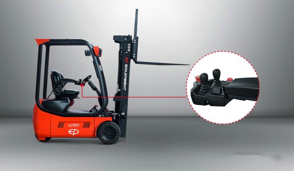 3 wheel electric forklift REGO CPD20L2 - 2t.