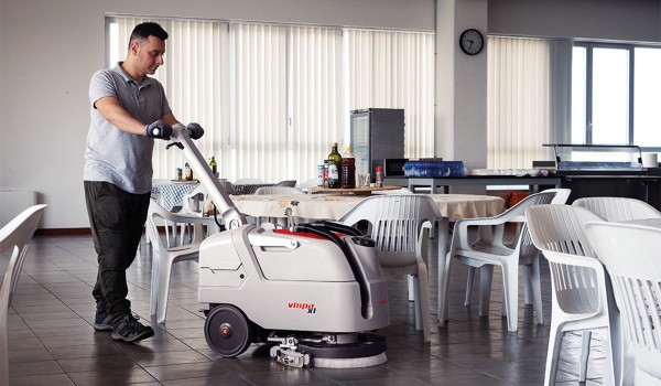 Μηχάνημα πλύσης δαπέδου REGO Comac VISPA XL