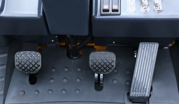 Πετρελαιοκίνητο περονοφόρο REGO FD15T - 1,5 τόνων
