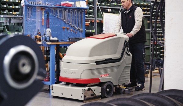 Подопочистваща машина REGO Comac VEGA