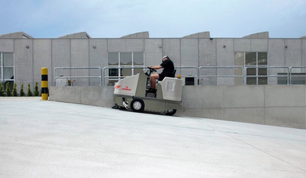 Sweeping machine REGO Comac CS80-CS90-CS110